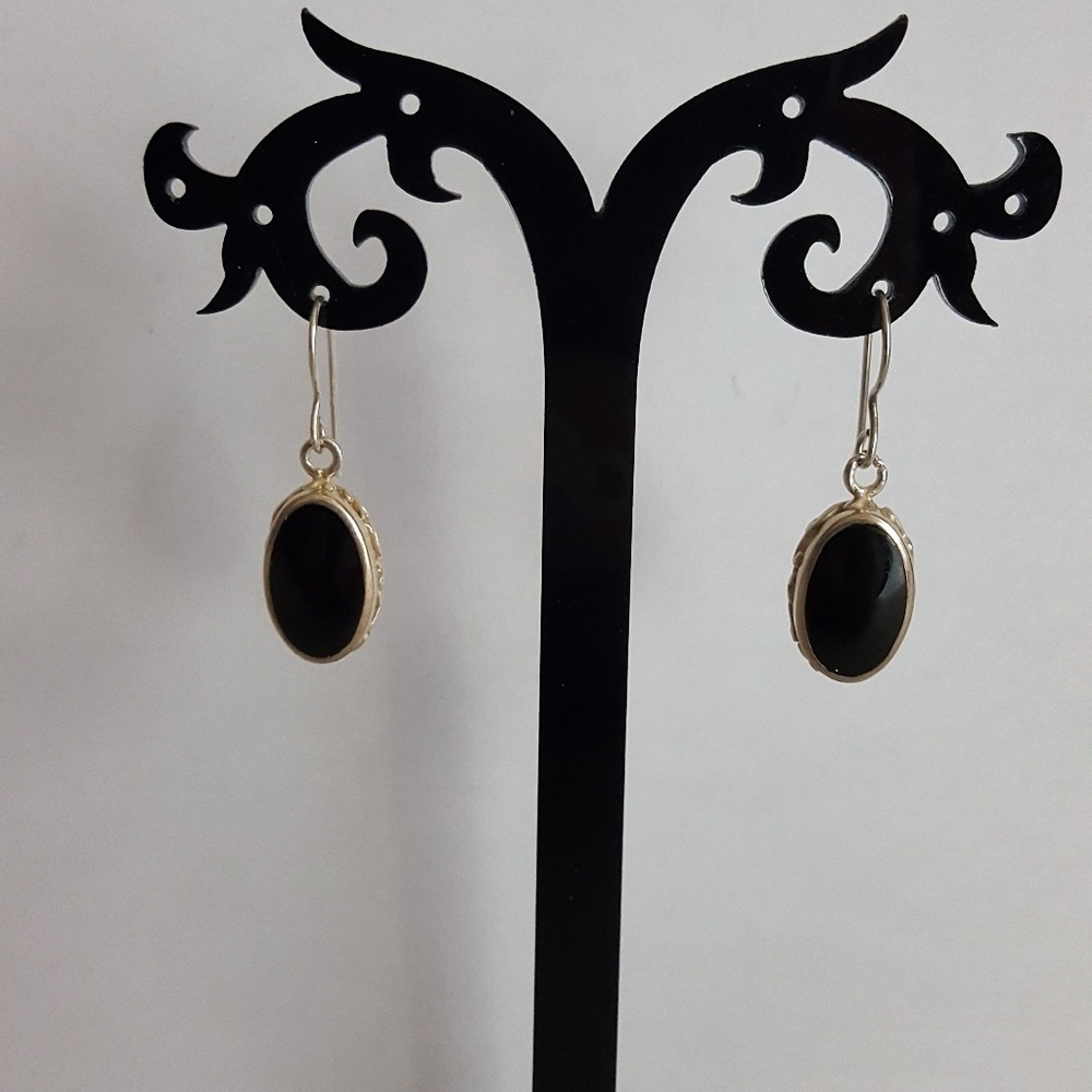 Vintage Oval Cabochon Silver Filigree Drop Dangle Earrings